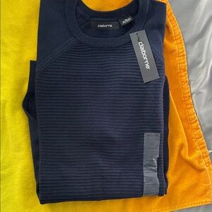 Claiborne Men's Dark Blue Crewneck Sweater